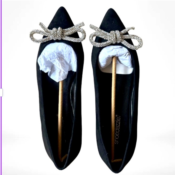 Black Flats with Silver Gemstone Bow, Size 7, business casual, special occasion - Picture 2 of 4